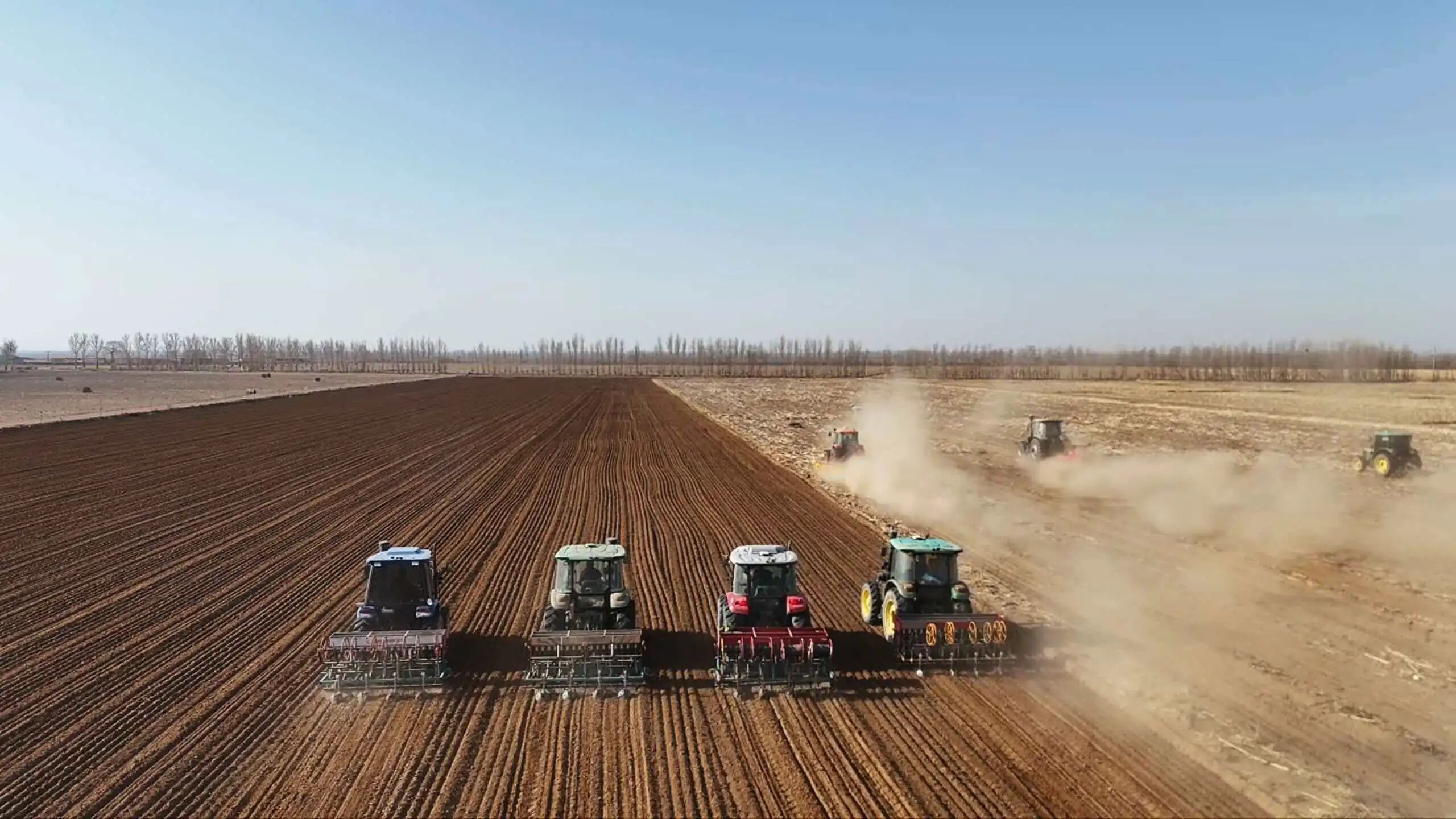 1775131068242023866.jpg 3.20 残膜回收.jpg